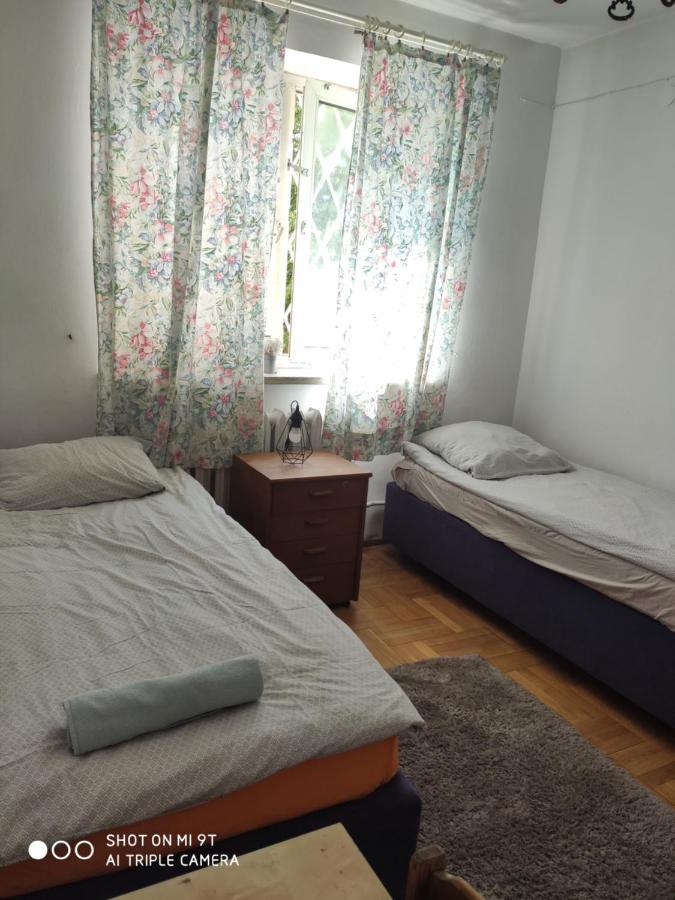 ורשה Popularna Guest Home מראה חיצוני תמונה